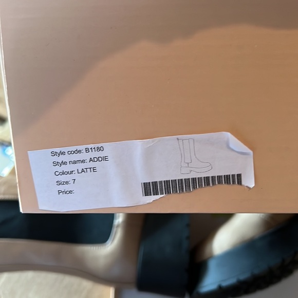 Billini latte Addie boots - Picture 7 of 8